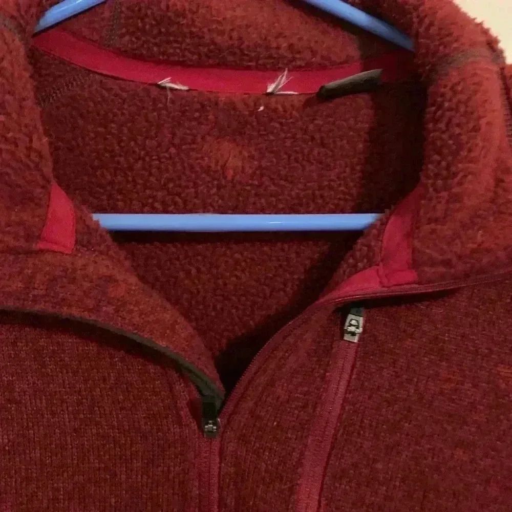 St John's Bay Fleece Pullover Red - Picture 2 of 2